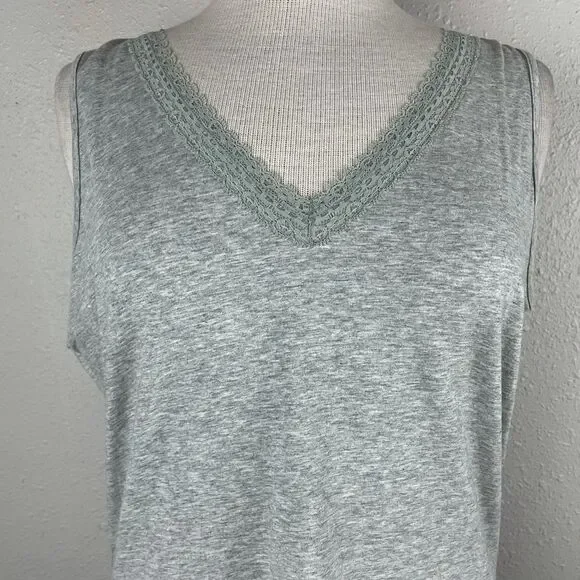 Dockers Gray V-Neck Tank Top Size L EUC - Picture 2 of 9